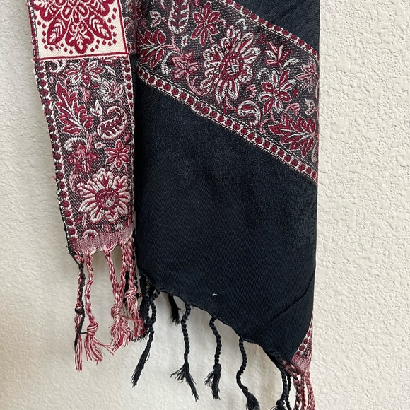 Embroidered Border pattern Reversible Holidays Pashmina Shawl Stole scarf Wrap - Picture 11 of 14